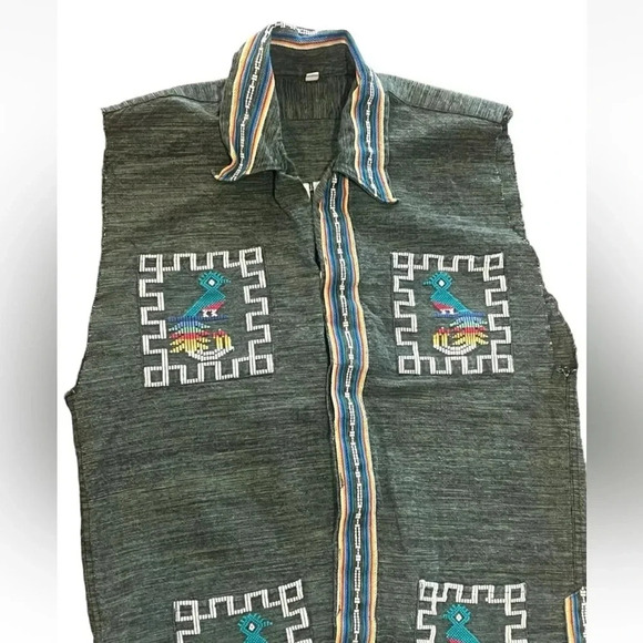 Aztec Navajo Tribal Southwestern Embroidered Sleeveless Shirt sz M‎ EUC! - Picture 2 of 3